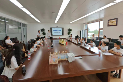九游会·J9-官方网站|真人游戏第一品牌
兴泰生物质电厂开展员工子女进厂参观科普活动